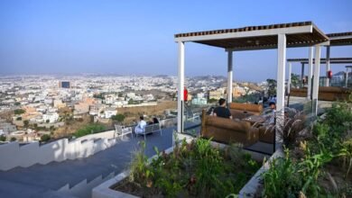 بين-الجبال-وغروب-الشمس.-مارنيس-تضيف-تجربة-سياحية-جديدة-إلى-أبها